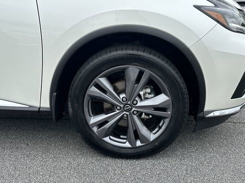 Certified 2024 Nissan Murano Platinum w/ Cargo Package image 13