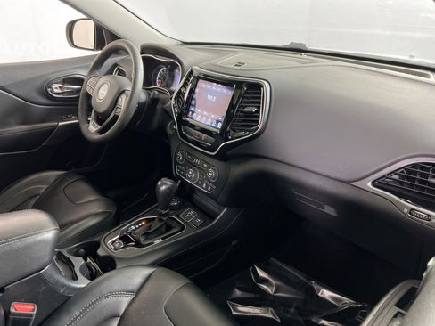 Used 2022 Jeep Cherokee Limited image 28