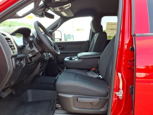 New 2026 RAM 2500 Tradesman AWD/4WD image 6