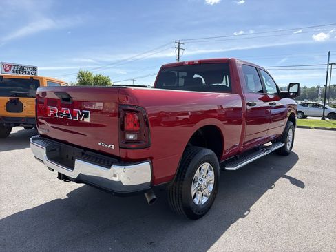 Used 2026 RAM 2500 Big Horn AWD/4WD image 7