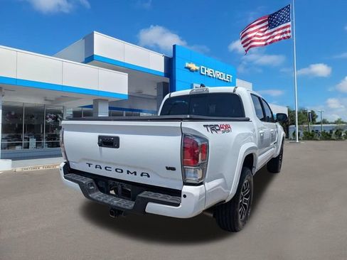 Used 2023 Toyota Tacoma TRD Sport w/ Advanced Technology Package AWD/4WD image 2