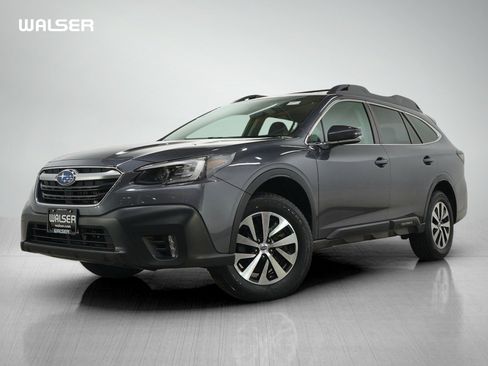 Used 2022 Subaru Outback Premium image 1