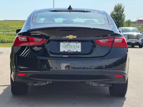 Used 2018 Chevrolet Malibu LT FWD image 8