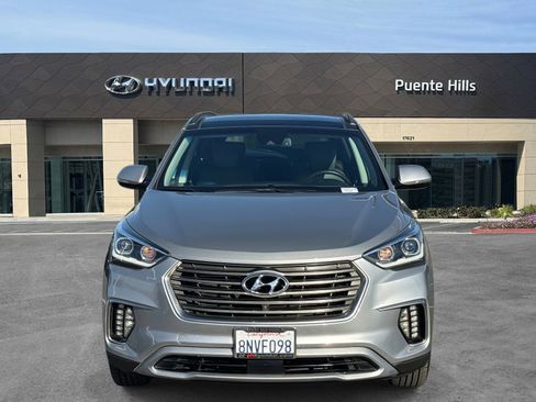 Used 2019 Hyundai Santa Fe XL image 2