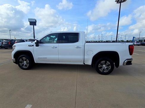 Used 2026 GMC Sierra 1500 SLT AWD/4WD image 5