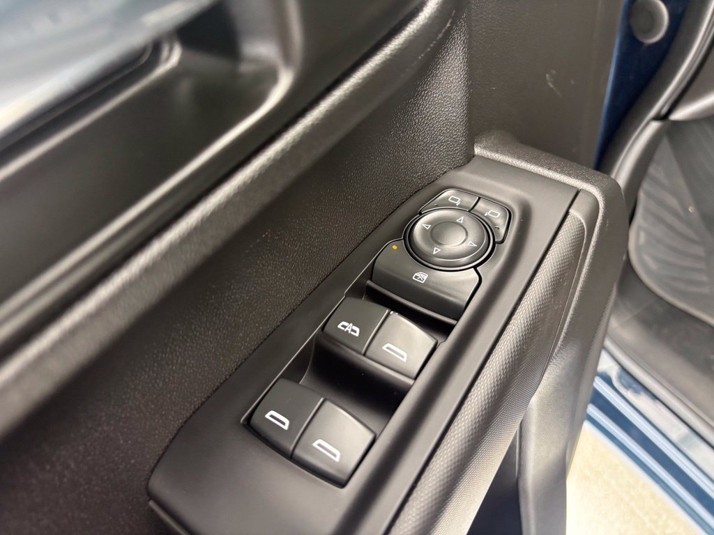 Used 2022 Chevrolet Silverado 1500 Custom Trail Boss w/ LPO, Dark Essentials Package AWD/4WD image 22