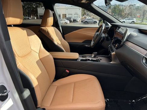 Used 2023 Lexus RX 350 Premium Plus w/ Cold Area Package image 16