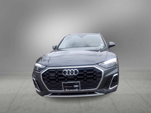 Used 2023 Audi Q5 2.0T Premium Plus w/ Premium Plus Package AWD/4WD image 3