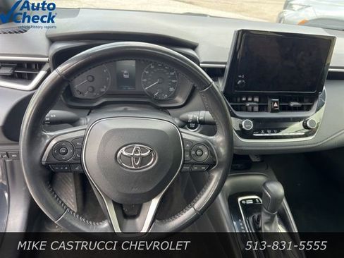 Used 2024 Toyota Corolla SE w/ SE Premium Package FWD image 6
