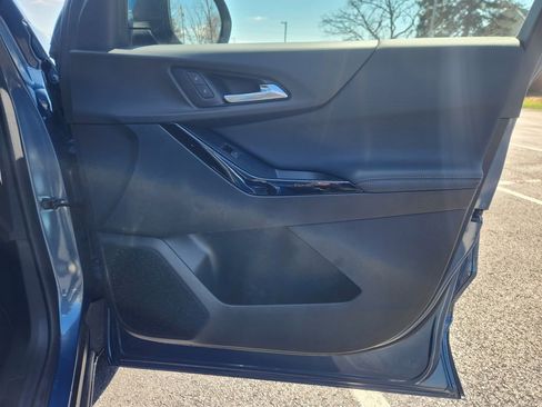 Used 2026 Chevrolet Equinox LT image 19