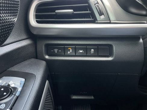 Used 2020 Kia Telluride LX image 13