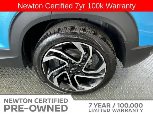 Used 2025 Chevrolet TrailBlazer RS w/ Convenience Package FWD image 59
