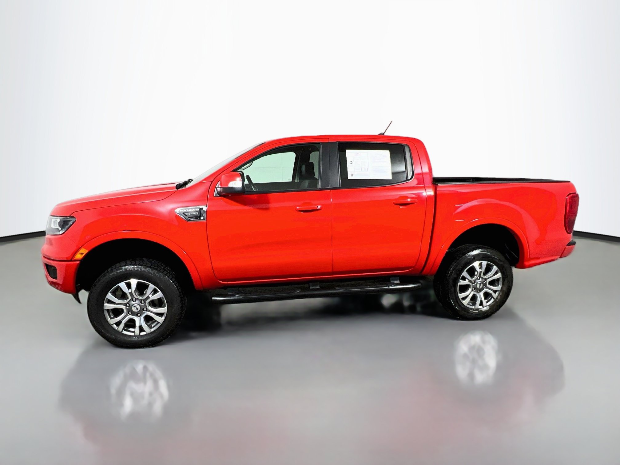 Used 2023 Ford Ranger Lariat w/ Technology Package AWD/4WD image 9