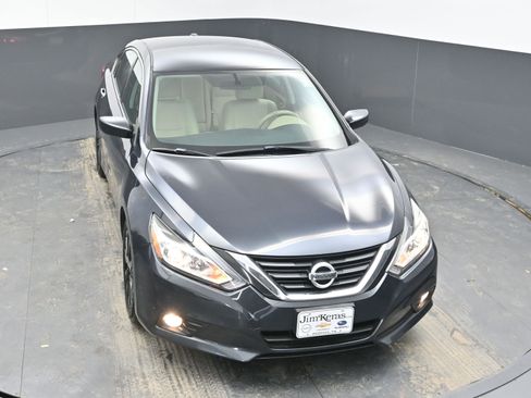 Used 2018 Nissan Altima 2.5 SV image 30