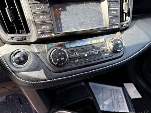 Used 2018 Toyota RAV4 XLE w/ Plus Extra Value Package image 18