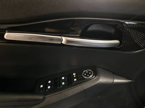 Certified 2024 Kia Seltos S image 13