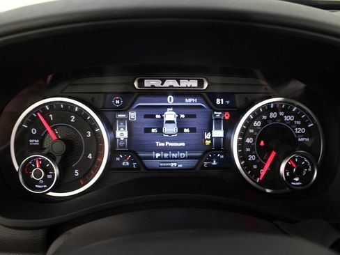 New 2026 RAM 3500 Big Horn AWD/4WD image 13