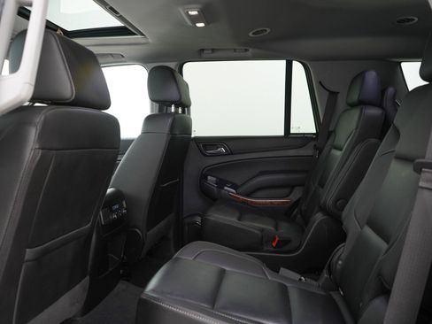 Used 2020 Chevrolet Tahoe Premier w/ RST 6.2L Performance Edition AWD/4WD image 20