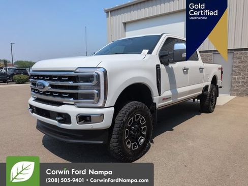 Certified 2024 Ford F350 Platinum w/ FX4 Off-Road Package AWD/4WD image 9