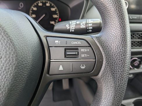 Used 2024 Honda HR-V LX image 34