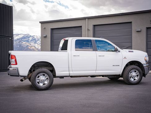 Used 2022 RAM 2500 Big Horn w/ Cold Weather Group AWD/4WD image 6