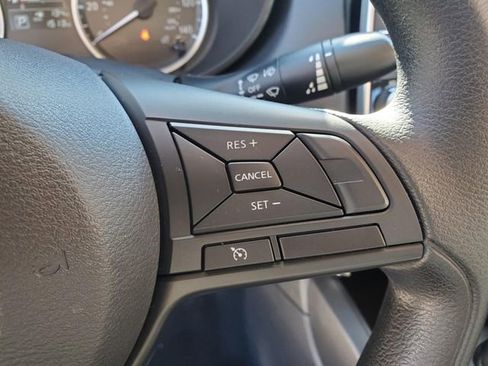 Used 2025 Nissan Versa S w/ Trunk Package image 19