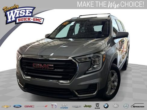 Certified 2024 GMC Terrain SLE w/ Driver Convenience Package AWD/4WD image 1