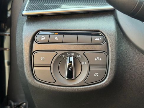 Certified 2025 INFINITI QX50 Sport w/ Cargo Package image 13