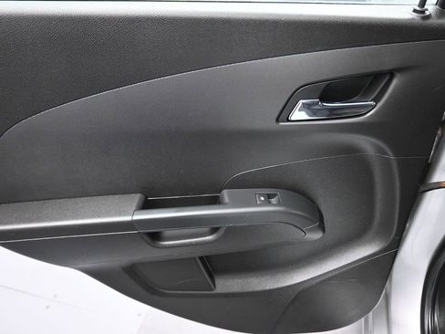 Used 2015 Chevrolet Sonic LTZ image 29