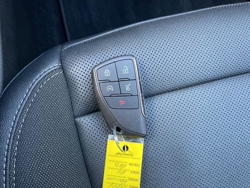 Used 2024 Chevrolet Equinox EV LT image 22