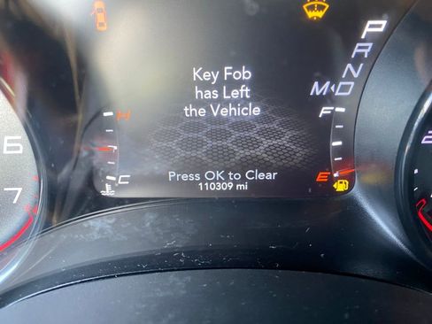 Used 2019 Dodge Charger SXT w/ Blacktop Package image 33