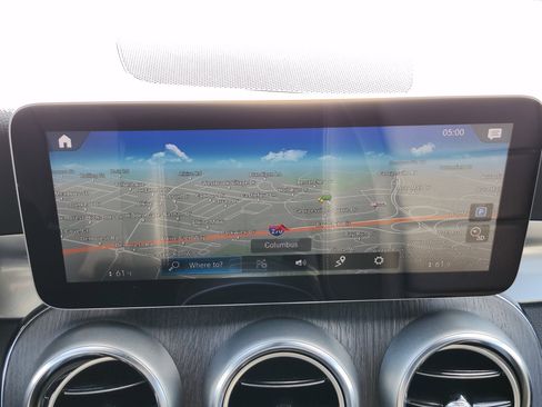 Used 2020 Mercedes-Benz GLC 300 4MATIC image 4