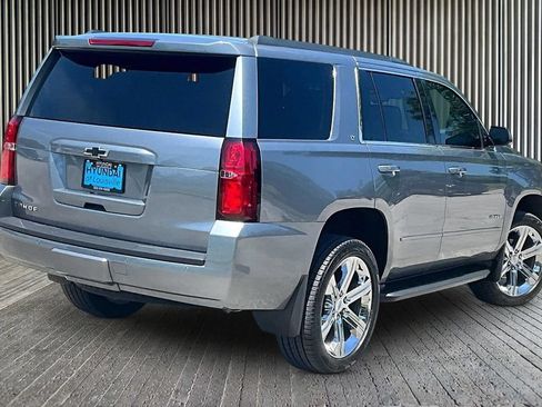 Used 2019 Chevrolet Tahoe LT w/ Luxury Package AWD/4WD image 16