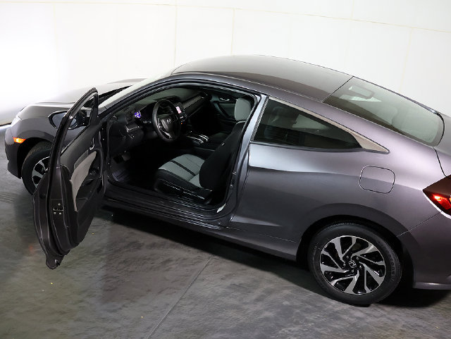 Used 2018 Honda Civic LX image 5