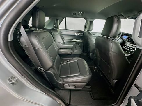 Certified 2024 Ford Explorer XLT w/ Equipment Group 202A AWD/4WD image 32