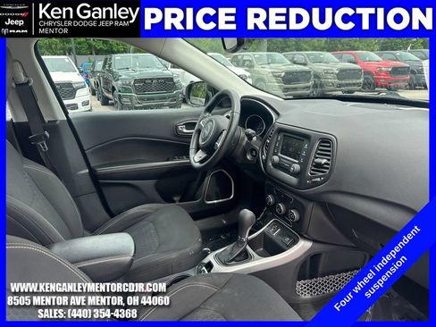 Used 2018 Jeep Compass Sport FWD image 25