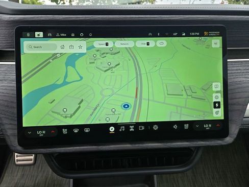 Used 2024 Rivian R1T Adventure image 34