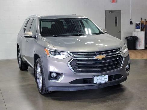 Used 2019 Chevrolet Traverse Premier AWD/4WD image 4