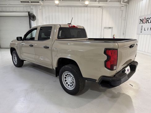 Used 2023 Chevrolet Colorado W/T image 3