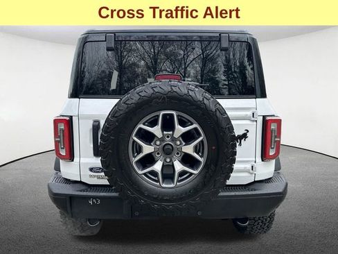 Certified 2025 Ford Bronco Badlands AWD/4WD image 11