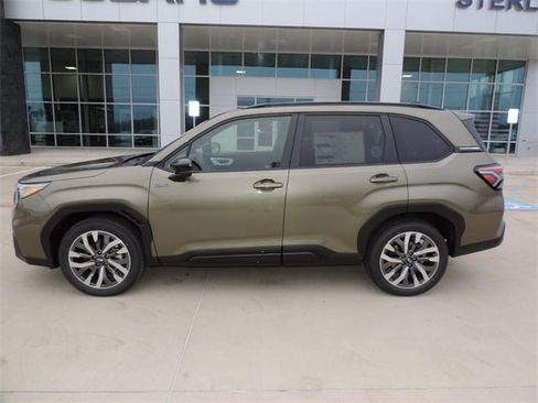 New 2025 Subaru Forester Touring image 8