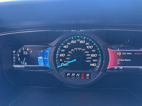 Used 2013 Ford Taurus Limited image 11