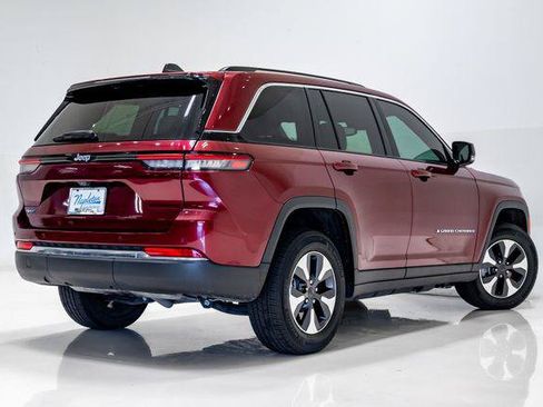 Certified 2022 Jeep Grand Cherokee Limited 4xe AWD/4WD image 38