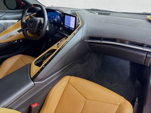 Used 2020 Chevrolet Corvette Stingray w/ 2LT Preferred Equipment Group image 29