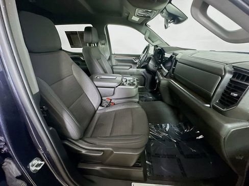 Used 2024 Chevrolet Silverado 1500 LT w/ Protection Package image 10