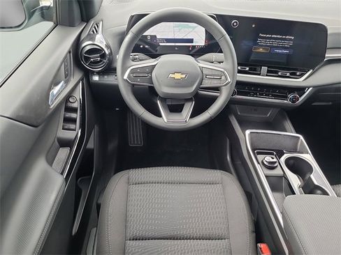 New 2026 Chevrolet Equinox LT image 14