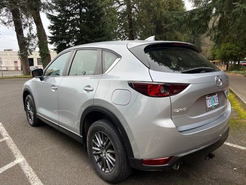 Used 2019 MAZDA CX-5 Sport w/ I-ACTIVSENSE Package image 4