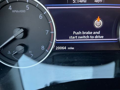 Used 2025 Nissan Sentra SV image 38