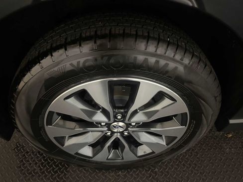 Certified 2023 Subaru Outback Limited image 13