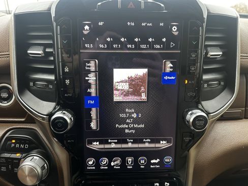 Used 2019 RAM 1500 Laramie image 33